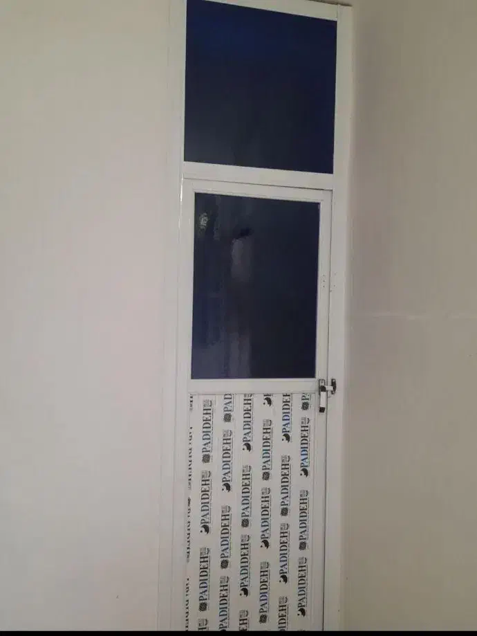 درب آلومینیومی|مصالح و تجهیزات ساختمان|مسجد سلیمان, |دیوار