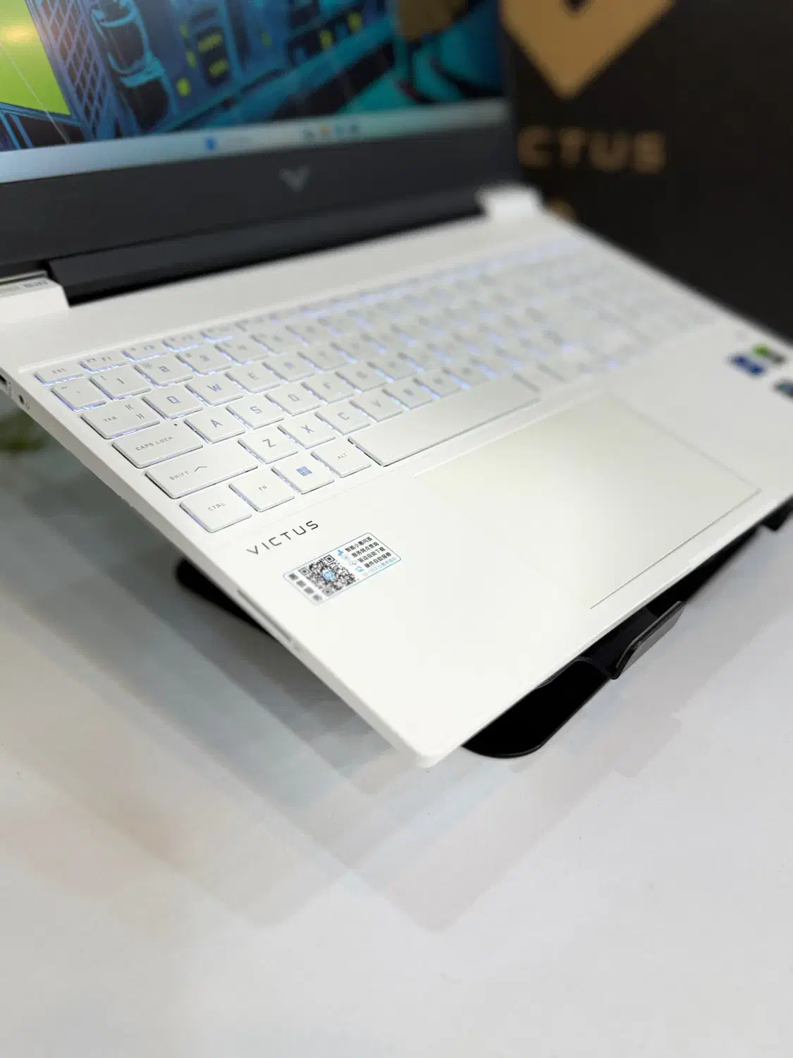 لپ‌تاپ گیمینگ HP Victus RTX4060|رایانه همراه|شیراز, ملاصدرا|دیوار