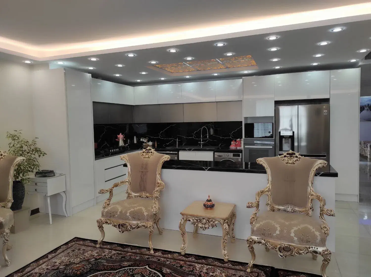 فروش کلیه لوازم منزل به دلیل مهاجرت|مبلمان خانگی و میز عسلی|پردیس, فاز ۸|دیوار