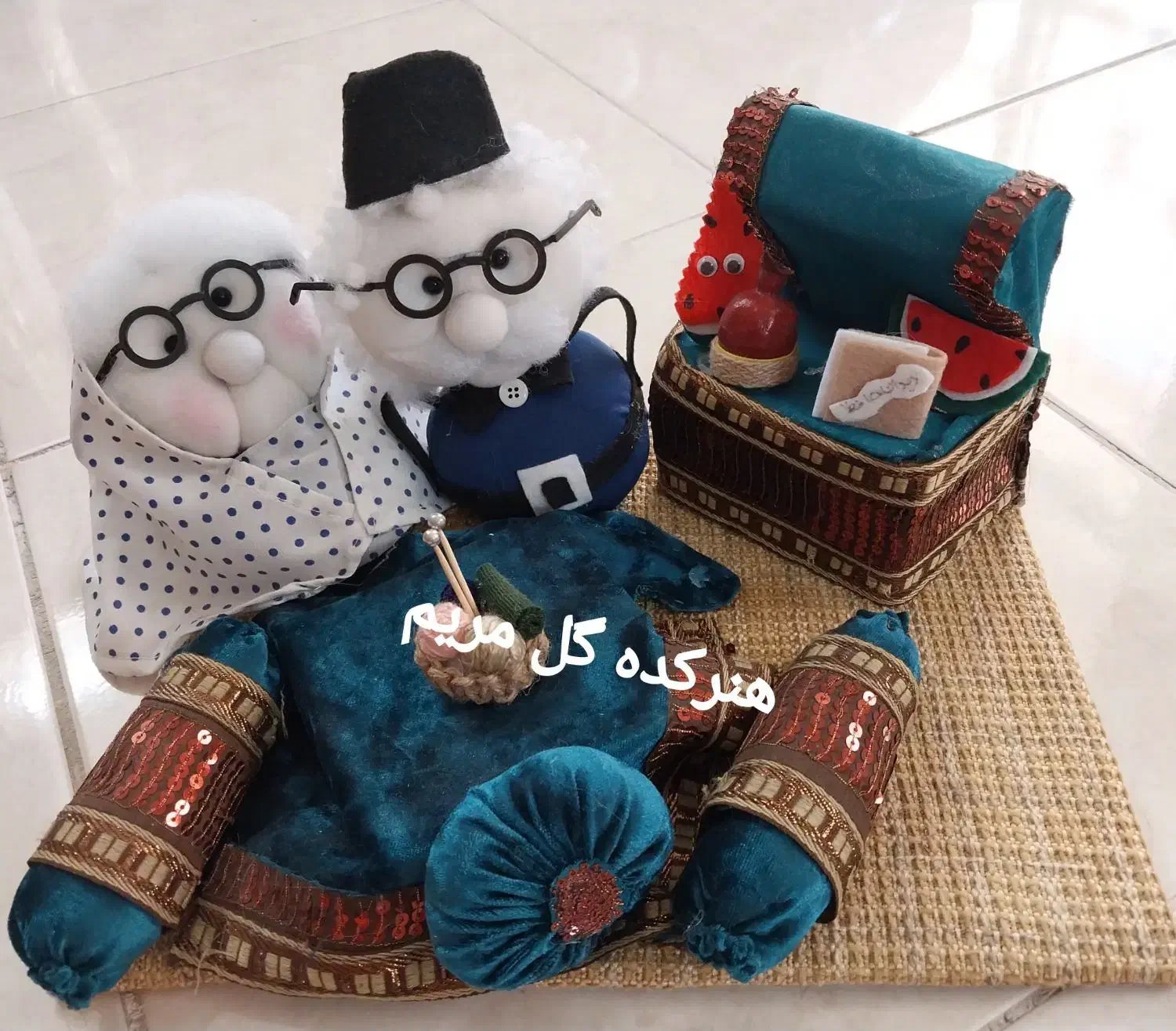 خانجون‌و پدرجون شب یلدا|صنایع دستی و سایر لوازم تزئینی|اصفهان, سرچشمه|دیوار