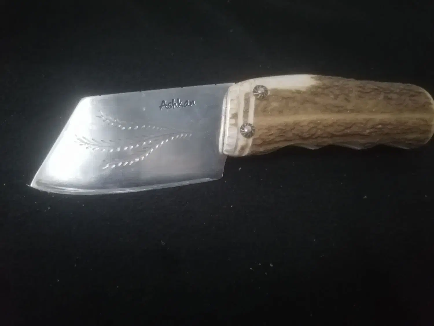 چاقو کار تک و کلکسیونی|کلکسیون اشیاء عتیقه|سنندج, |دیوار