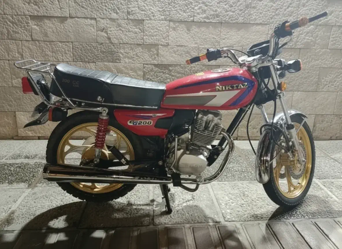 نیکتاز ۲۰۰ مدل ۴۰۴|موتورسیکلت|شیراز, شهرک ولیعصر|دیوار