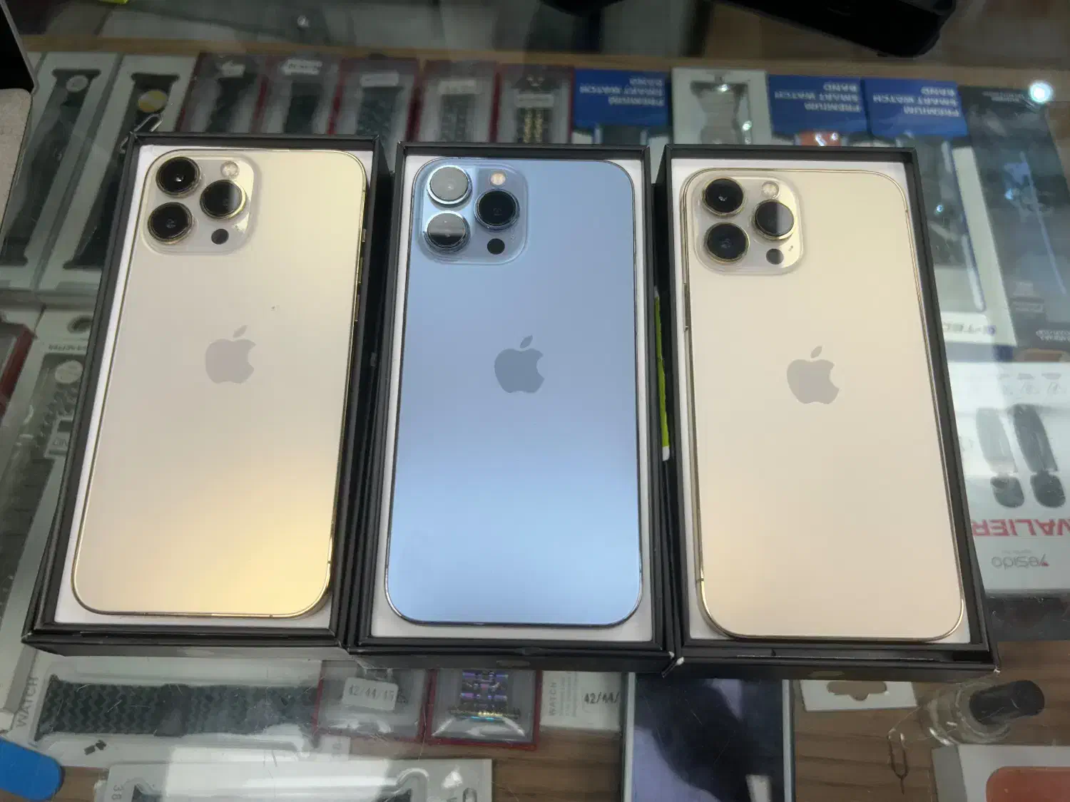 13Pro max|موبایل|تهران, صادقیه|دیوار