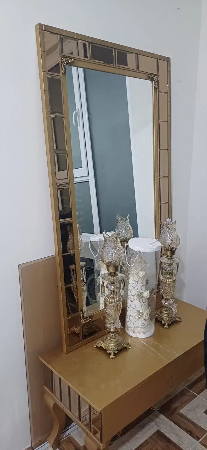 آیینه و شمعدان|صنایع دستی و سایر لوازم تزئینی|رودهن, |دیوار