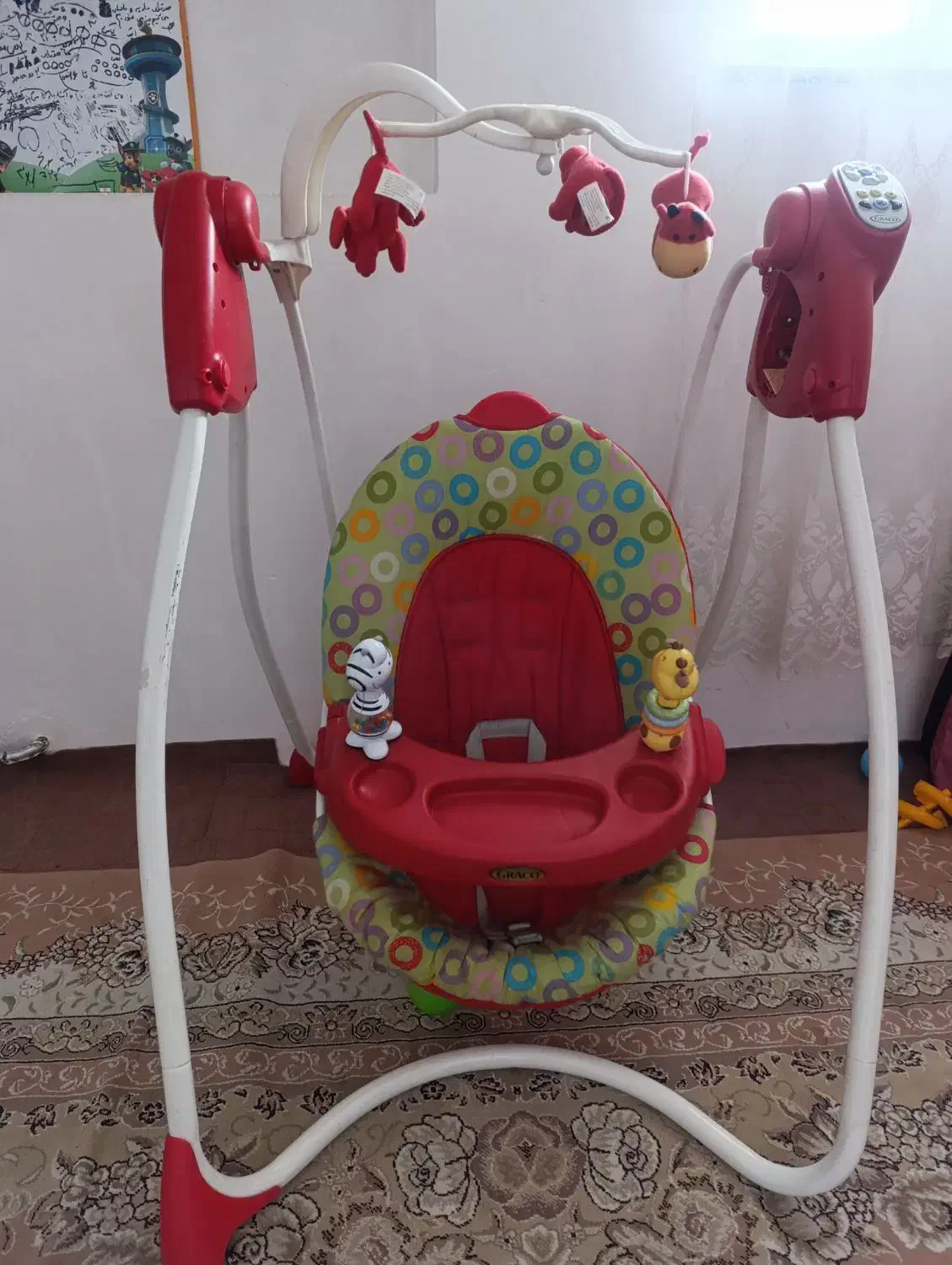 تاب|اسباب‌‌بازی|نوشین شهر, |دیوار