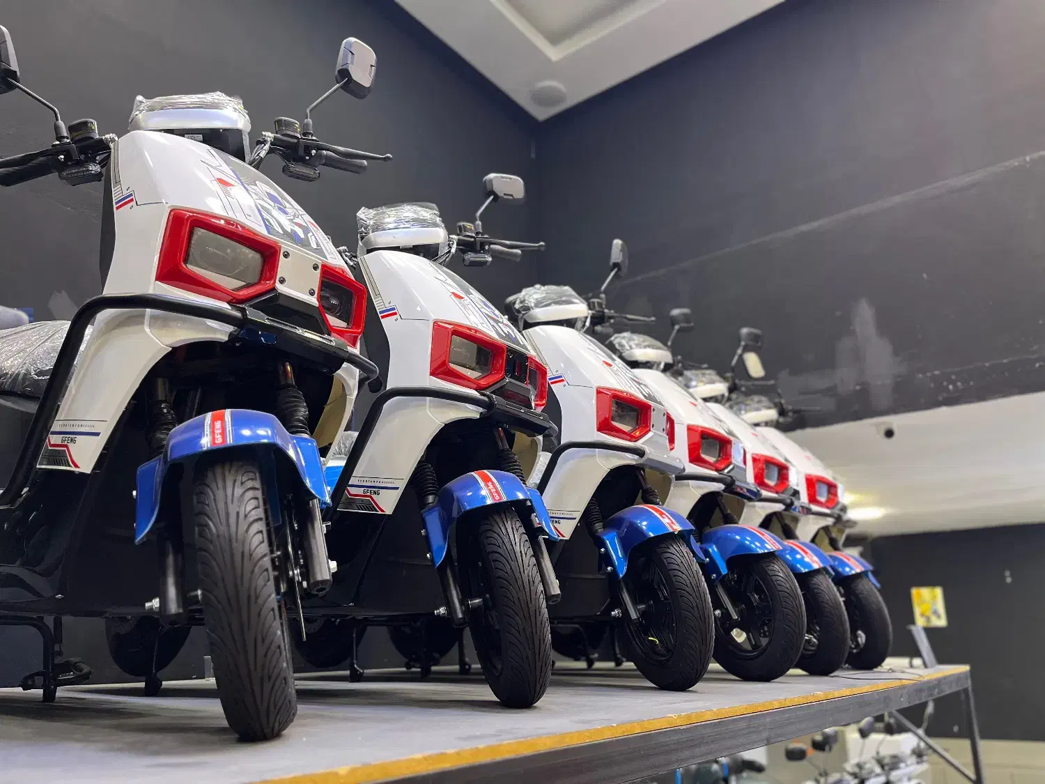 موتور سیکلت|موتورسیکلت|کیش, |دیوار