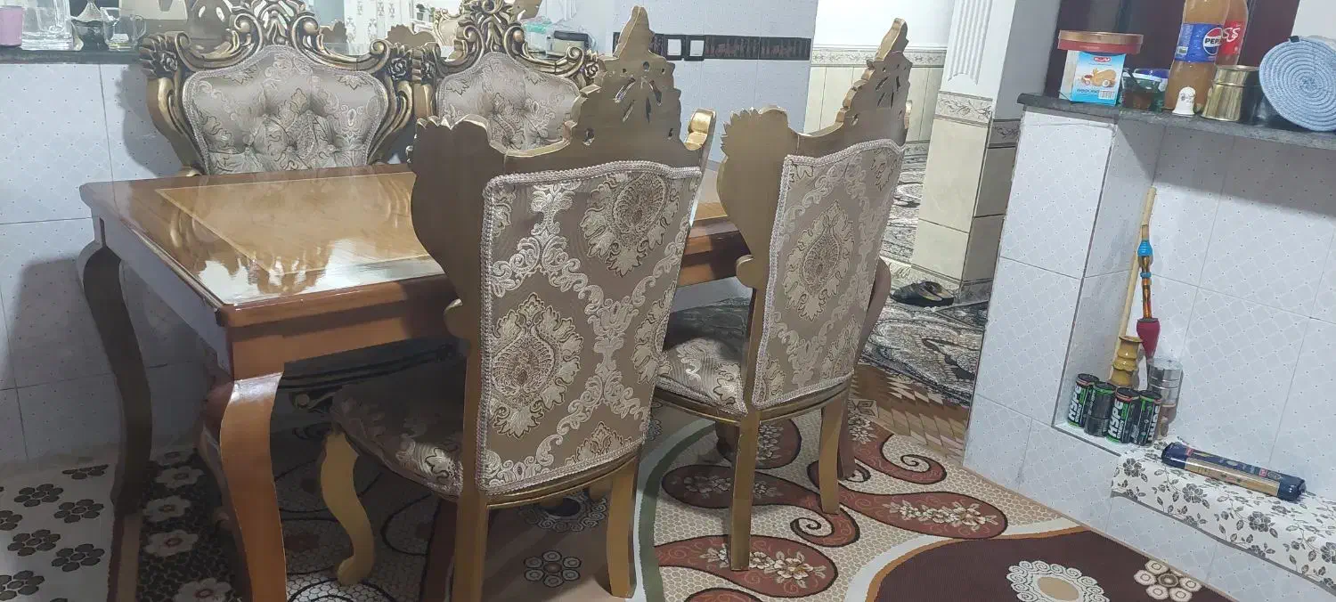 میز و صندلی ناهارخوری ۴ نفره سلطنتی|میز و صندلی غذاخوری|سپیدان, |دیوار