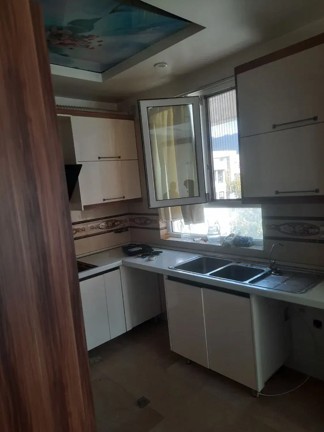 کابینت هایگلاس در حد نو کابینت دست دوم|مصالح و تجهیزات ساختمان|اراک, |دیوار