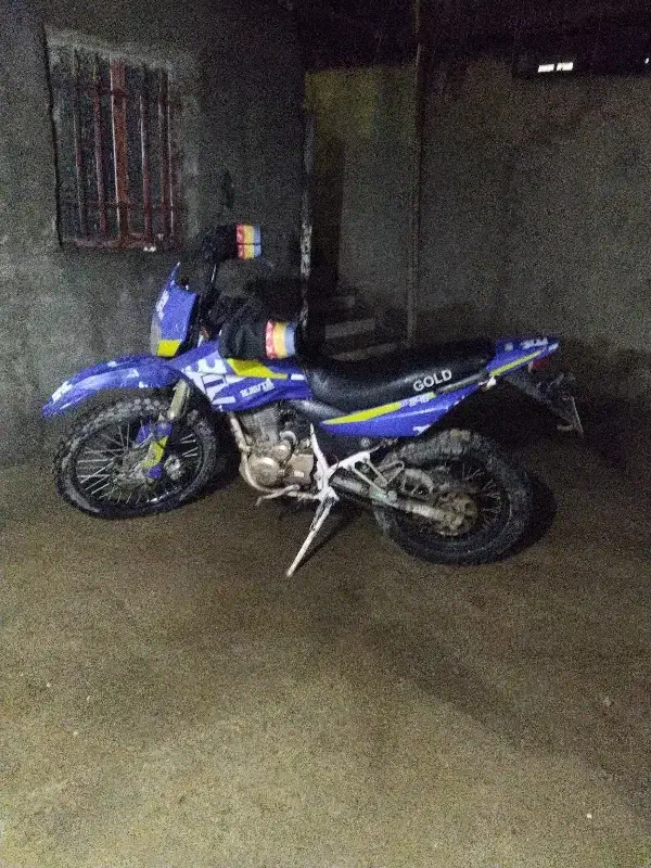 فروش تریل ۲۵۰ سی سی|موتورسیکلت|نورآباد, |دیوار