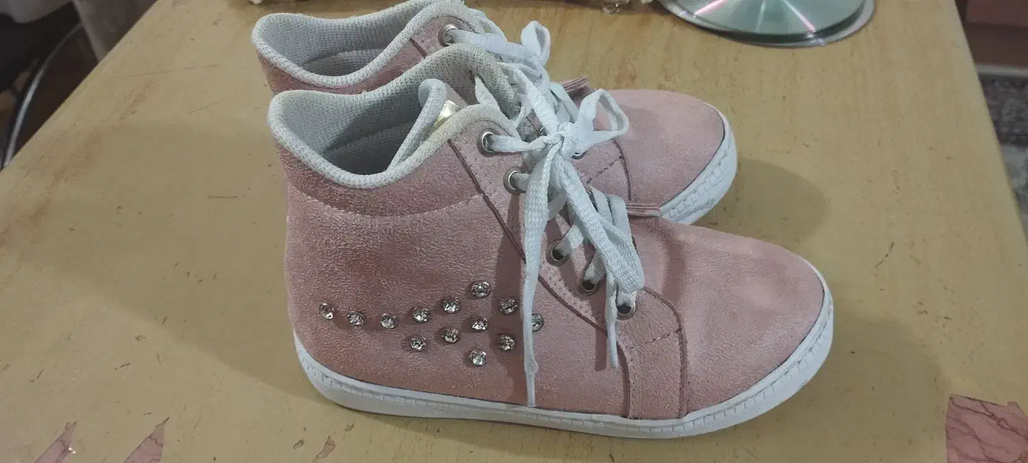 نیم بوت دخترانه سایز 30|کفش و لباس بچه|مشهد, یوسفیه (شهرک غرب)|دیوار