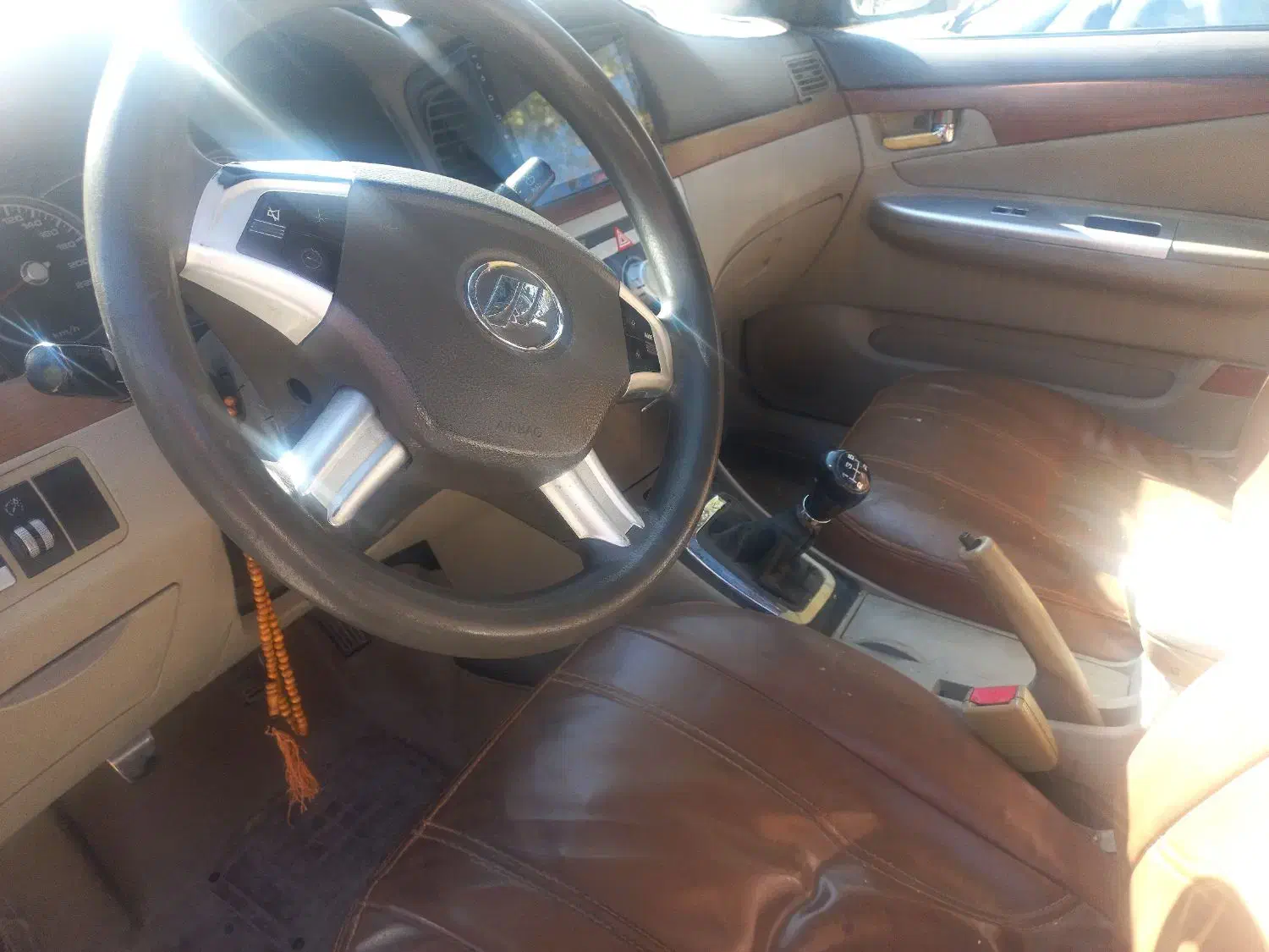 لیفان ۶۲۰ ۱۸۰۰فول|خودرو سواری و وانت|نجفآباد, امیرآباد|دیوار