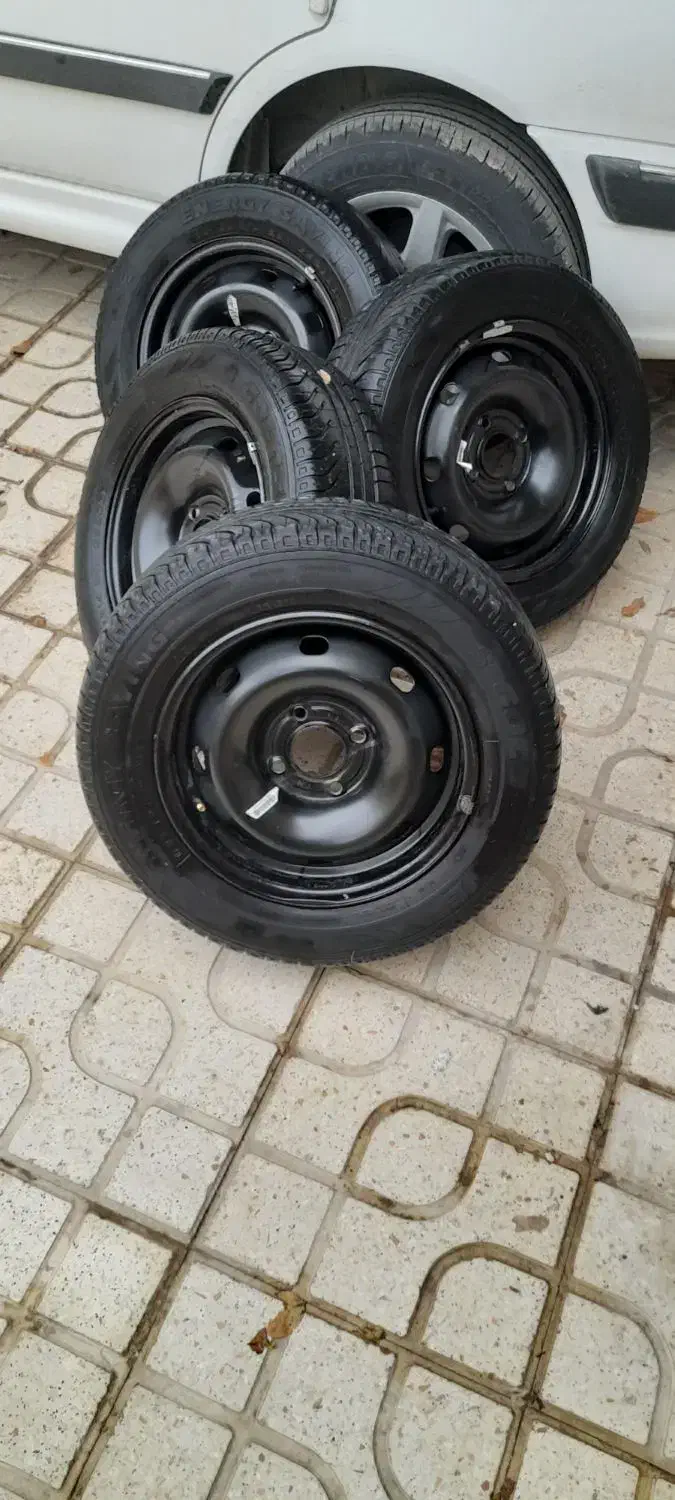 رینگ ولاستیک ۱۴ پژو|قطعات یدکی و لوازم جانبی|گندمان, |دیوار