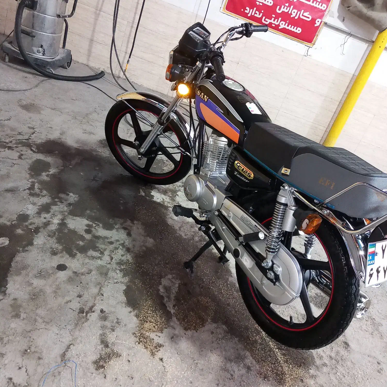 احسان 404|موتورسیکلت|شیراز, فرهنگ شهر|دیوار