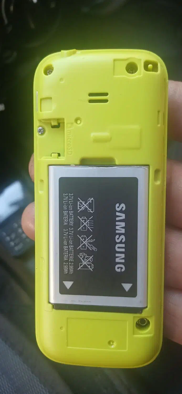 گوشی سامسونگ ساده دوسیم ومموری خور|موبایل|دوگنبدان, |دیوار