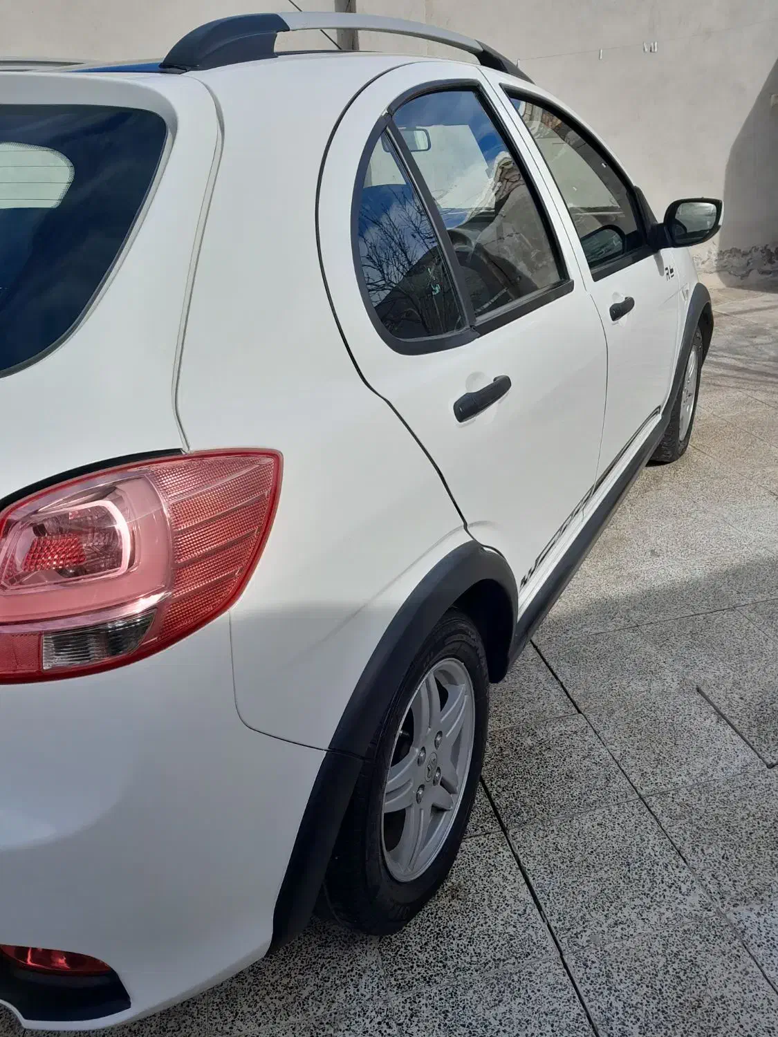 کویک ۱۴۰۰r|خودرو سواری و وانت|رفسنجان, |دیوار