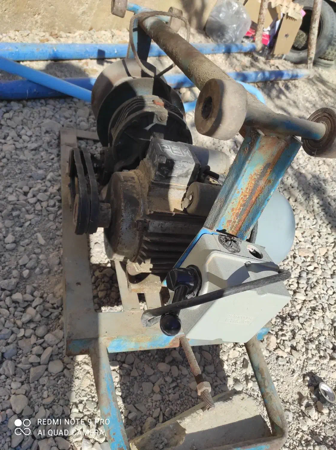 بالابر تک فاز با ریل و چهاپایه.پاکت تکمیل کم کار|ماشین‌آلات صنعتی|یاسوج, |دیوار