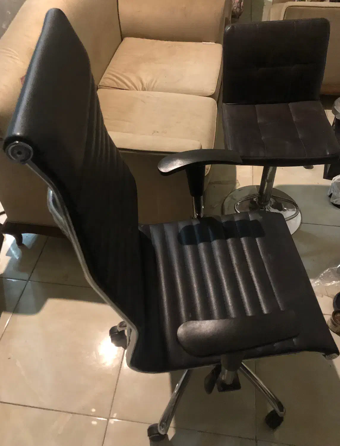 صندلی‌چرخ‌دار|دفتر کار|کرمانشاه, |دیوار