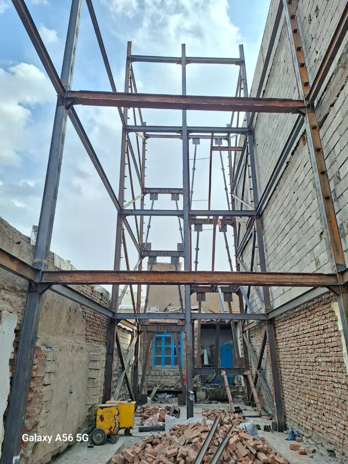 جوشکاری و اسکلت بندی ساختمان|خدمات پیشه و مهارت|اردبیل, |دیوار