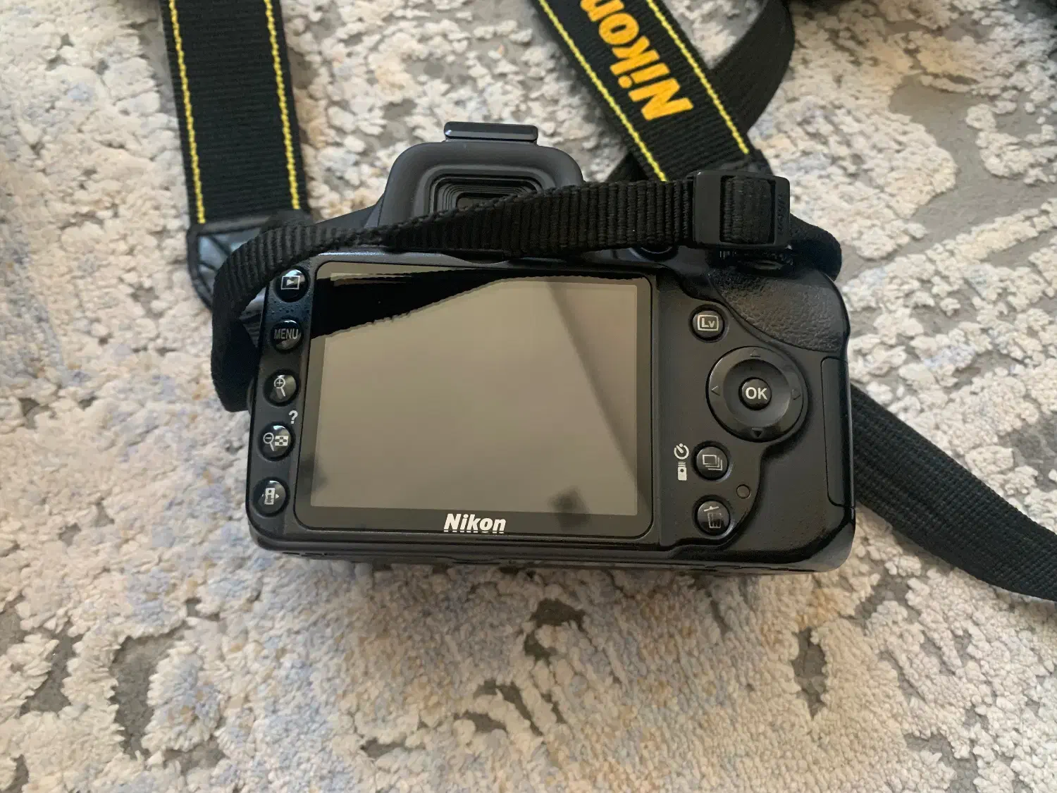 دوربین عکاسی حرفه ای به همراه لوازم جانبی|دوربین عکاسی و فیلم‌برداری|اصفهان, وحید|دیوار