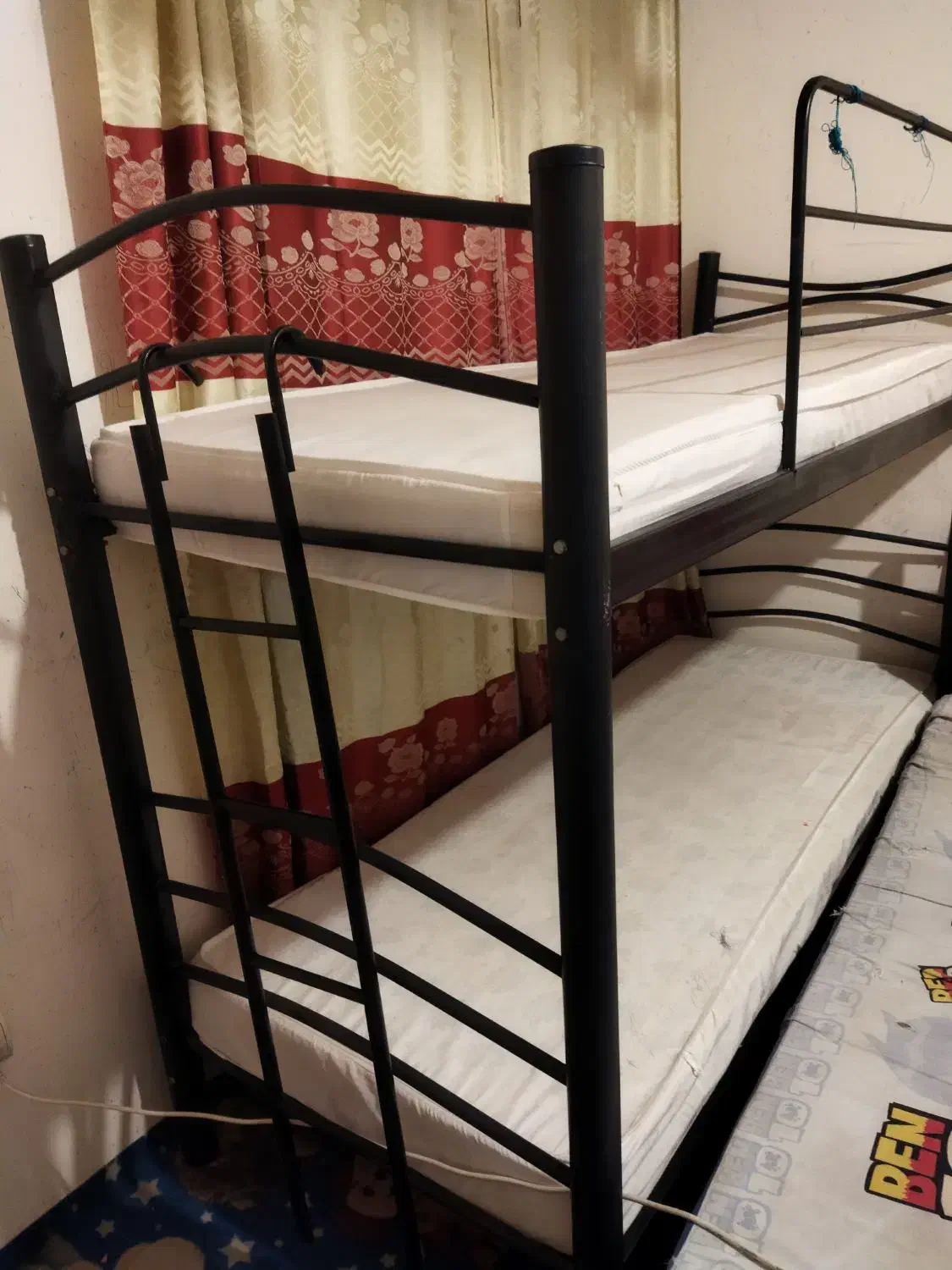 تخت خواب دوطبقه فلزی باتشک|تخت و سرویس خواب|بندرعباس, |دیوار