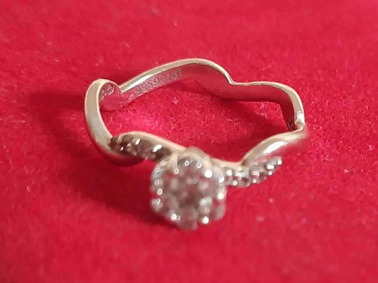 طلا گوشواره.گردنبند.حلقه ست.انگشتر|جواهرات|مشهد, سجاد شهر|دیوار