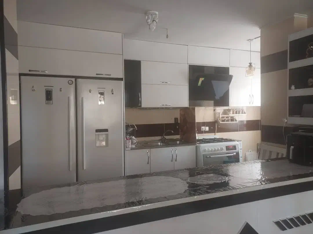 ۹۴ متر نور و آرامش در قلب منظریه ، بدون واسطه|فروش آپارتمان|شهرکرد, |دیوار