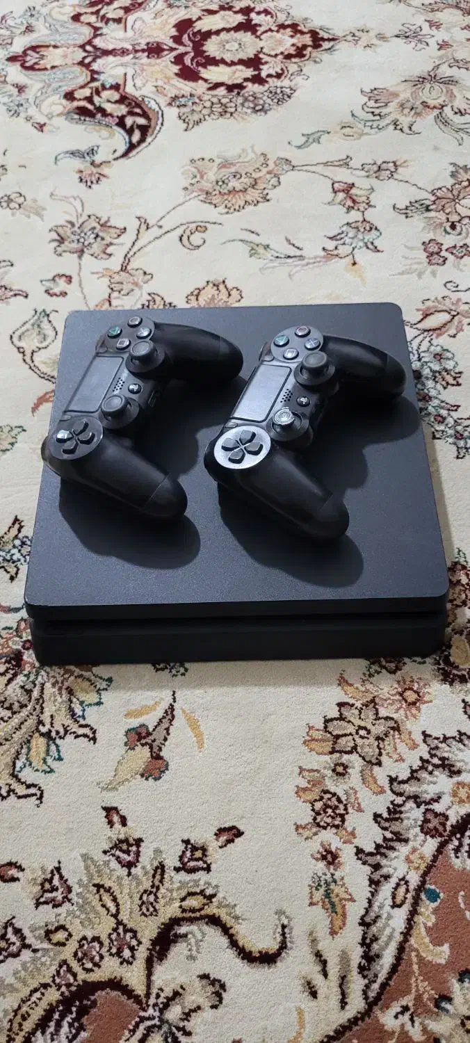 ps4 همرا با دو دسته|کنسول، بازی ویدئویی و آنلاین|قائم‌شهر, |دیوار