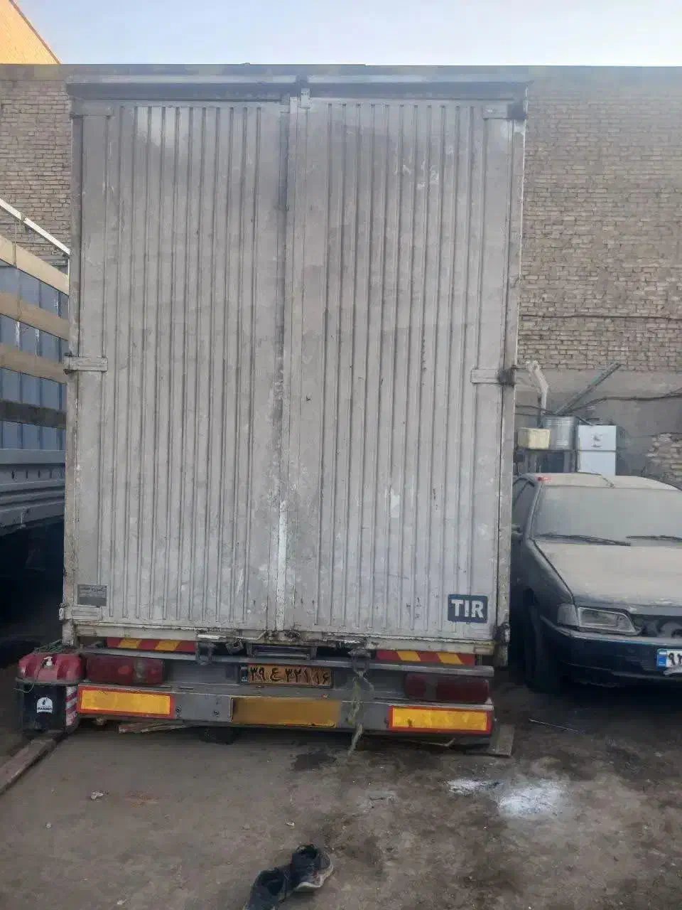 اطاق ماشین بادسان|خودرو سنگین|قم, چهل درخت‎|دیوار