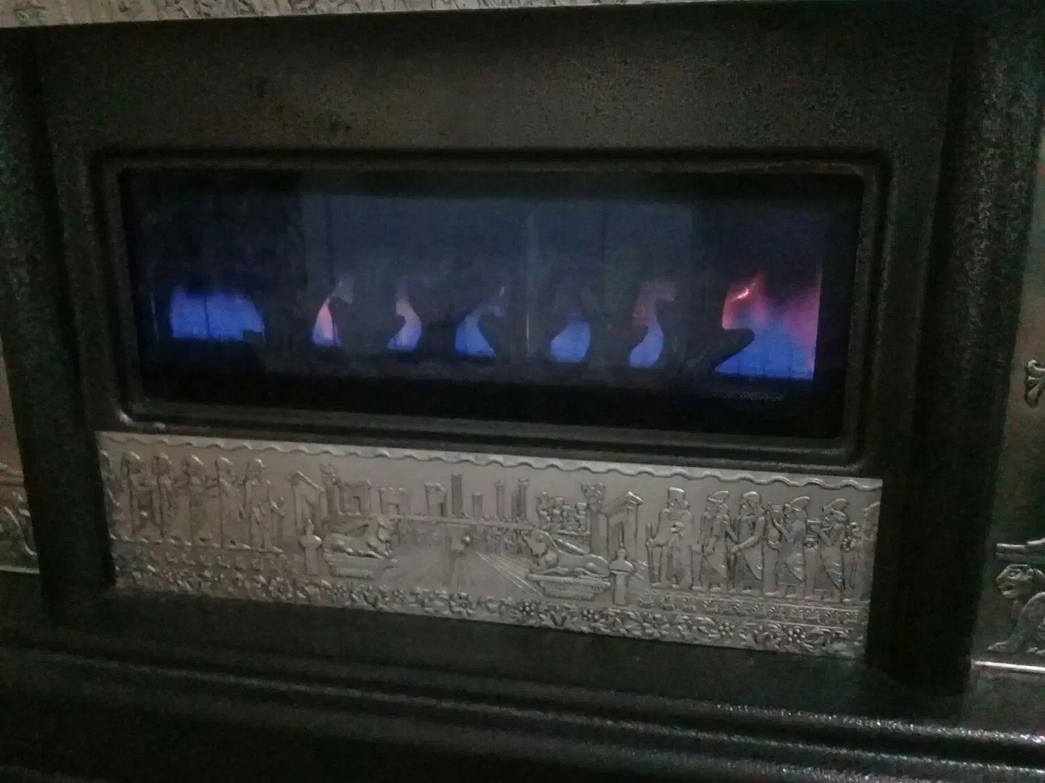 بخاری شومینه برفاب۱۵ هزار گرما بسیار بالا|بخاری، هیتر، شومینه|تربت‌حیدریه, فردوسی جنوبی|دیوار