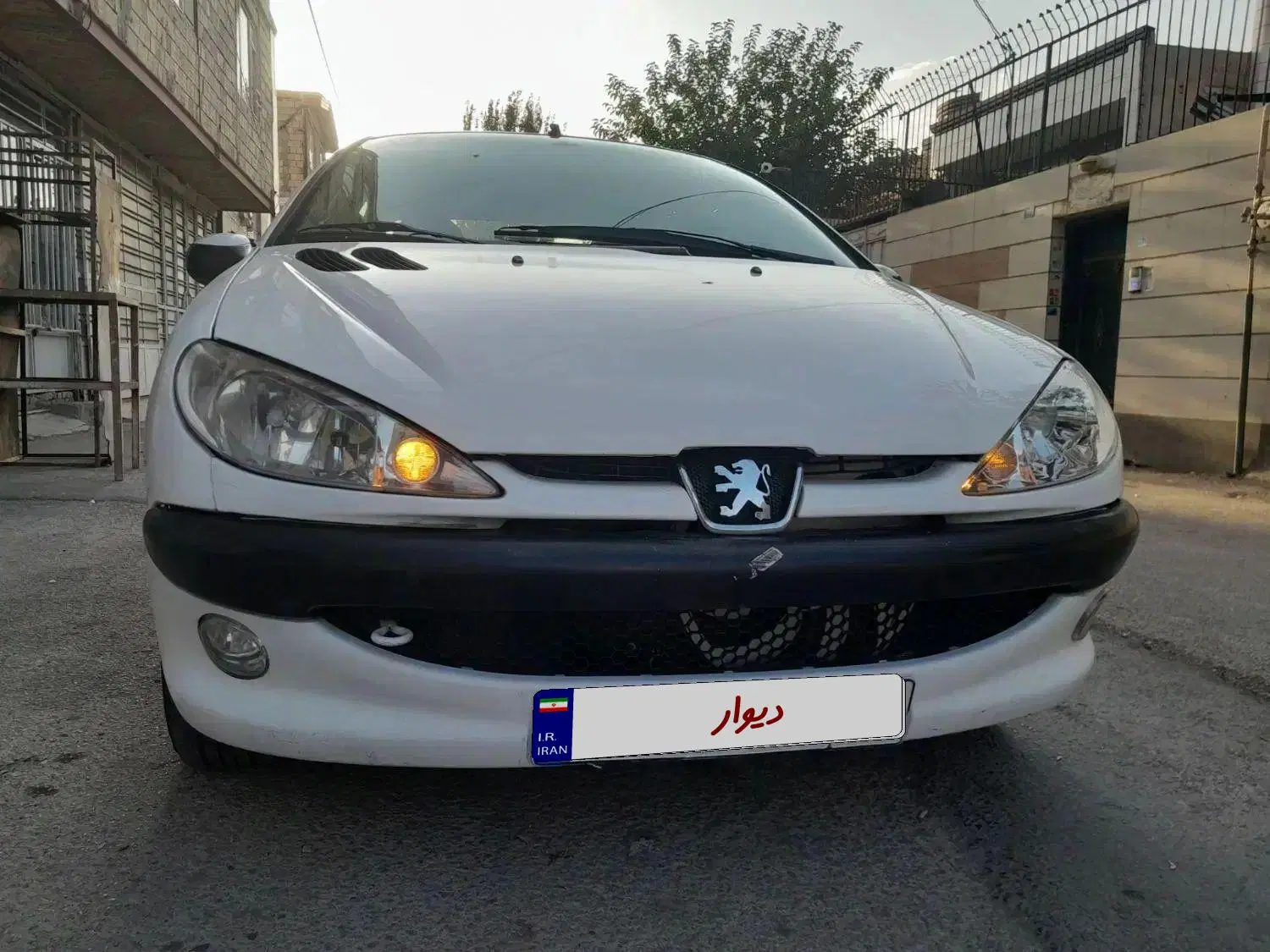 206|خودرو سواری و وانت|همدان, |دیوار