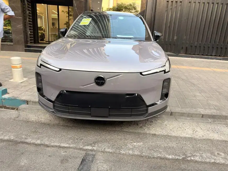 ولوو XC70|خودرو سواری و وانت|تهران, جردن|دیوار