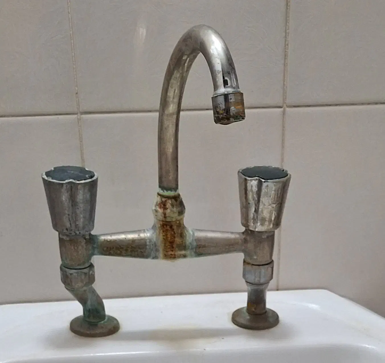 فروش روشویی|لوازم سرویس بهداشتی|شیراز, نصر|دیوار