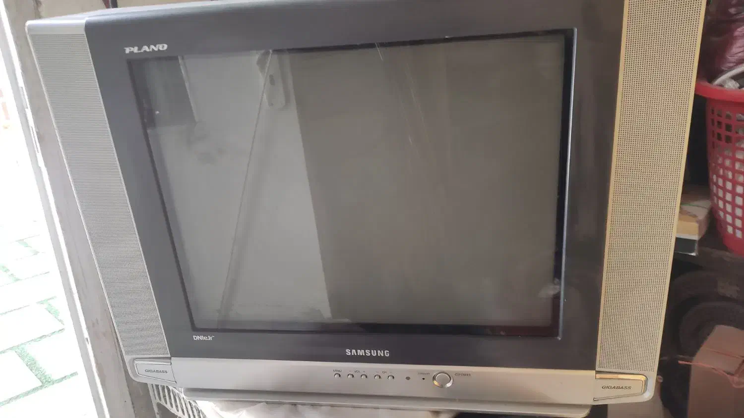 تلویزیون|تلویزیون و پروژکتور|همدان, |دیوار