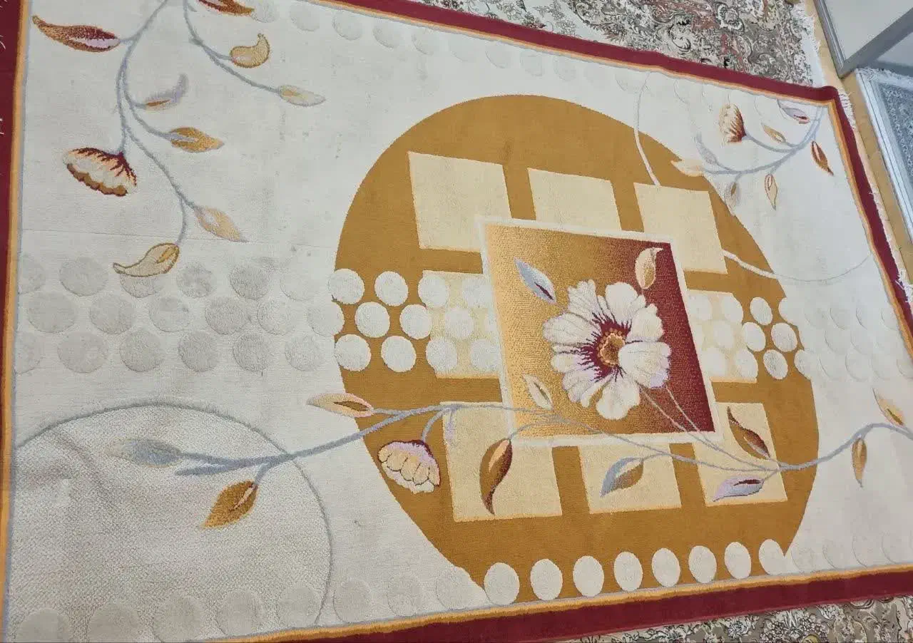 گلیم فرش سالم در حد نو|فرش|قم, زنبیل آباد|دیوار