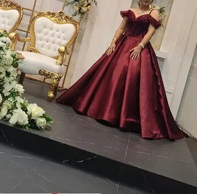 لباس مجلسی|لباس|آستانه اشرفیه, |دیوار