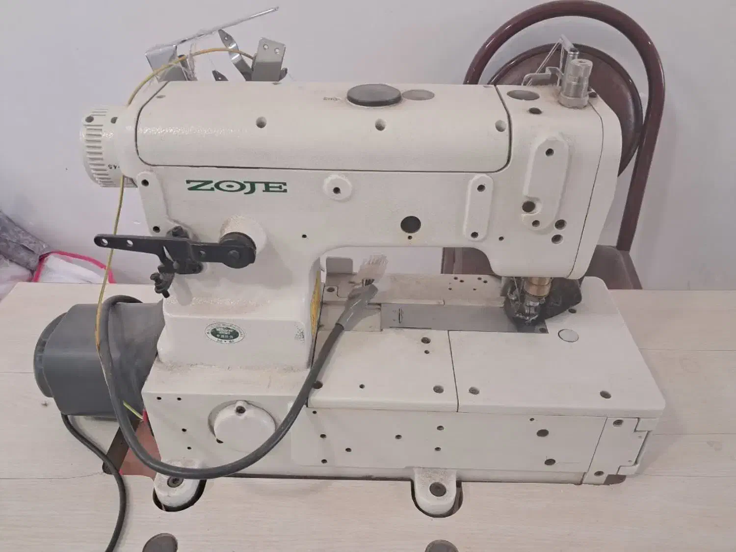 چرخ خیاطی|چرخ خیاطی و ریسندگی|یزد, |دیوار