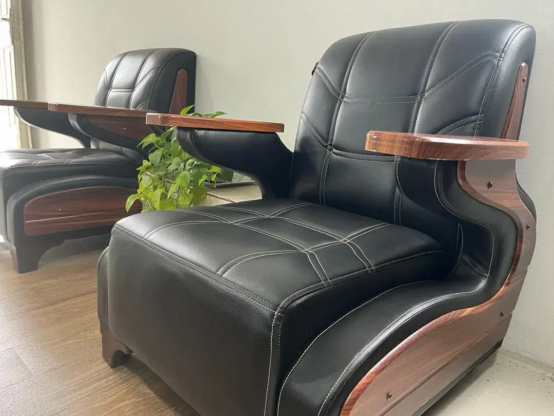 میز و صندلی اداری شیک|مبلمان اداری|چالوس, |دیوار