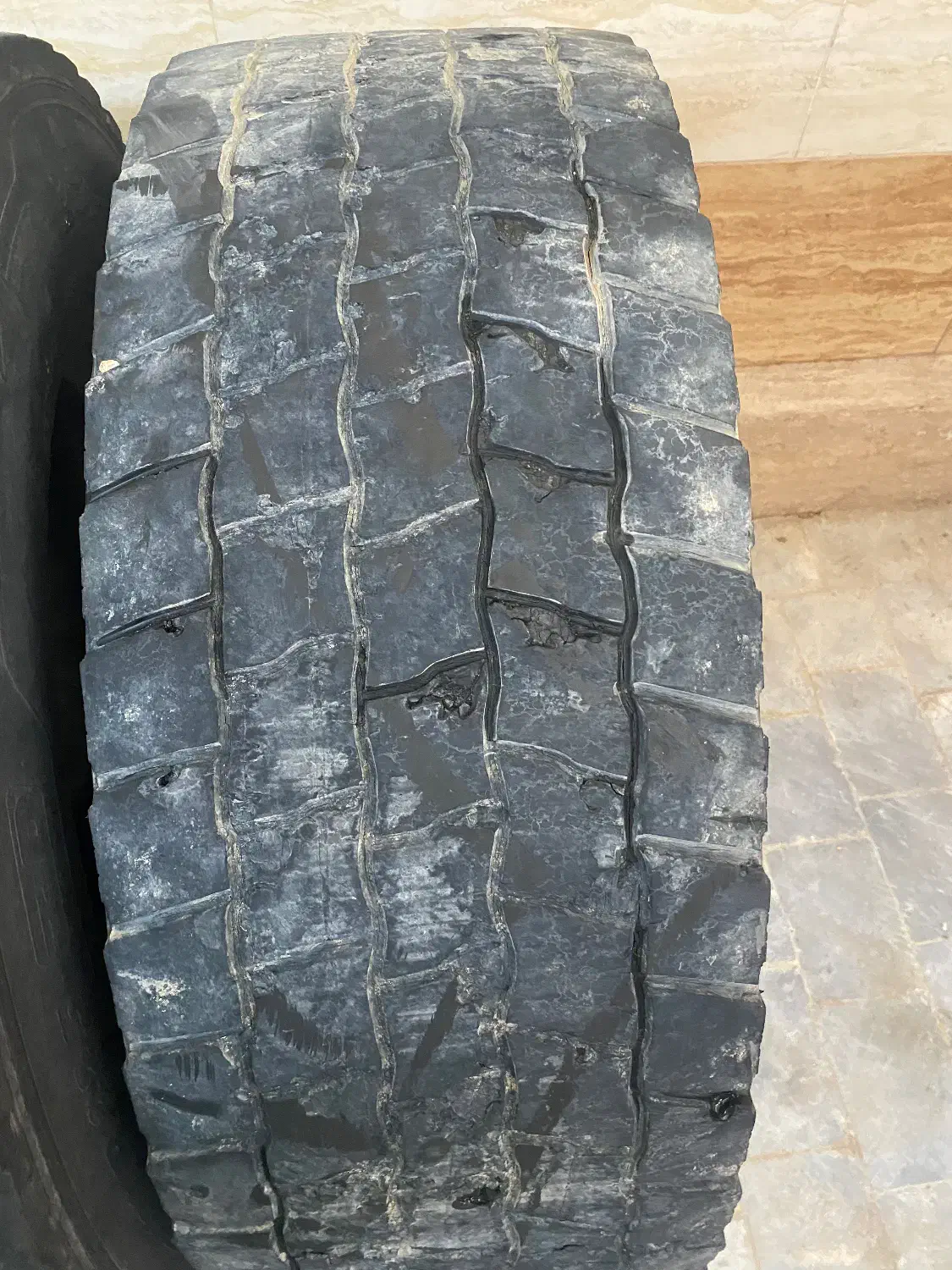 لاستیک 315|قطعات یدکی و لوازم جانبی|حبیب آباد, |دیوار