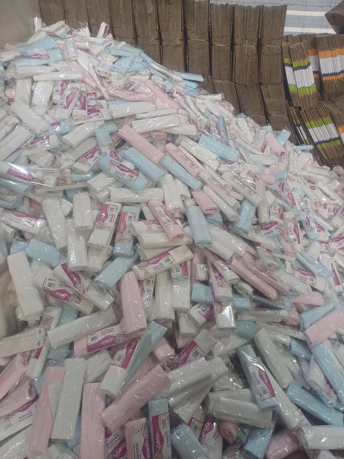 تولید و فروش سفره یکبارمصرف بصورت عمده|ظروف نگهدارنده، پلاستیکی، یک‌بارمصرف|بستان آباد, |دیوار