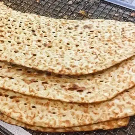 استخدام شاطر نانوایی سنگک|استخدام خدمات فروشگاه و رستوران|سقز, |دیوار