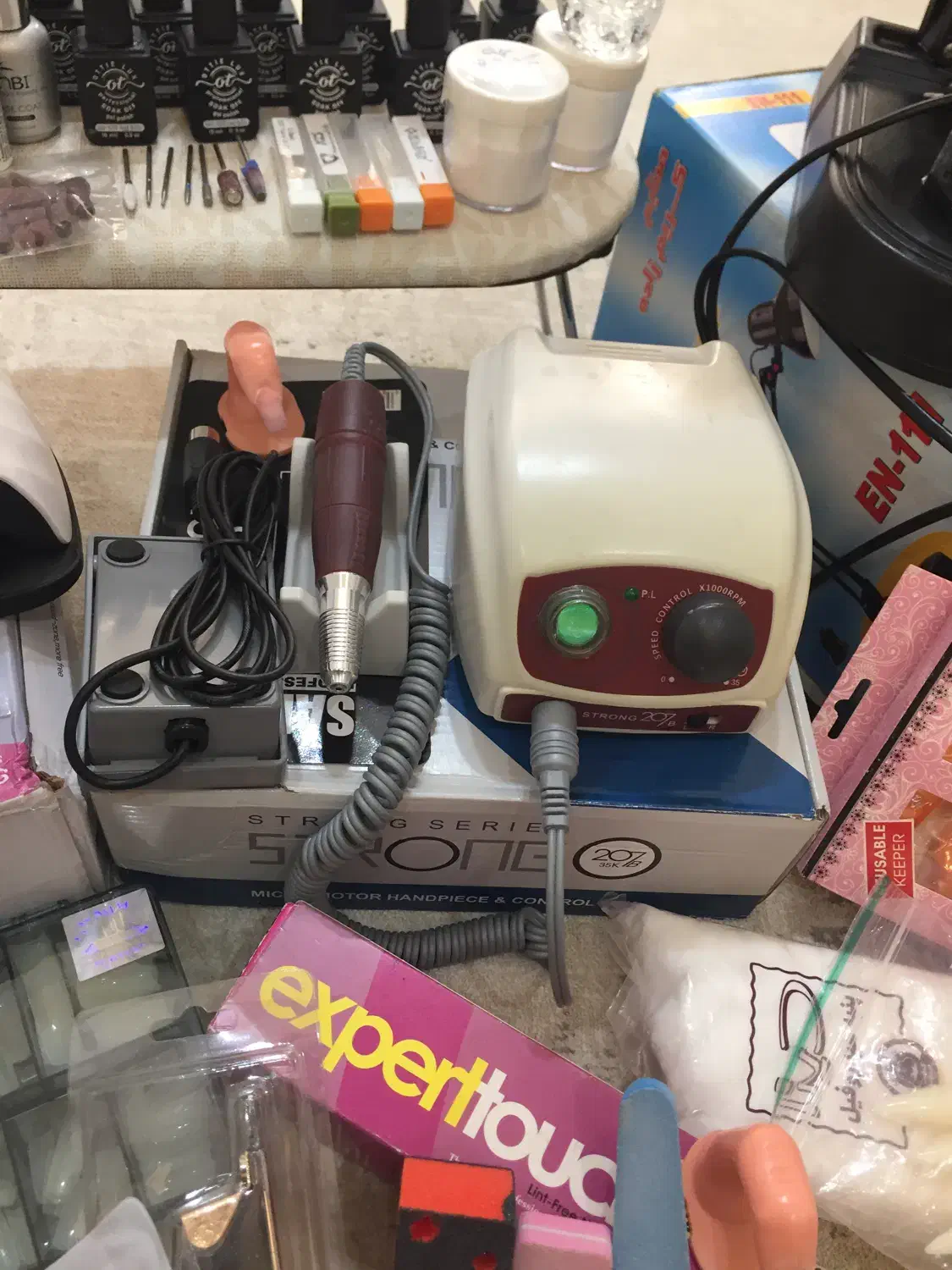 وسایل کاشت ناخن قیمت مناسب|آرایشی، بهداشتی، درمانی|همدان, |دیوار