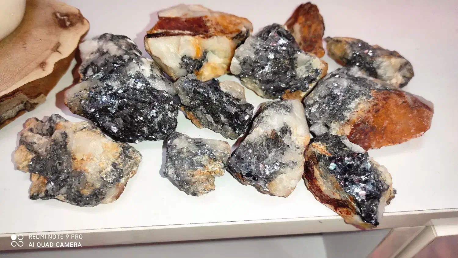 سنگ نقره|جواهرات|مشهد, فتح المبین|دیوار