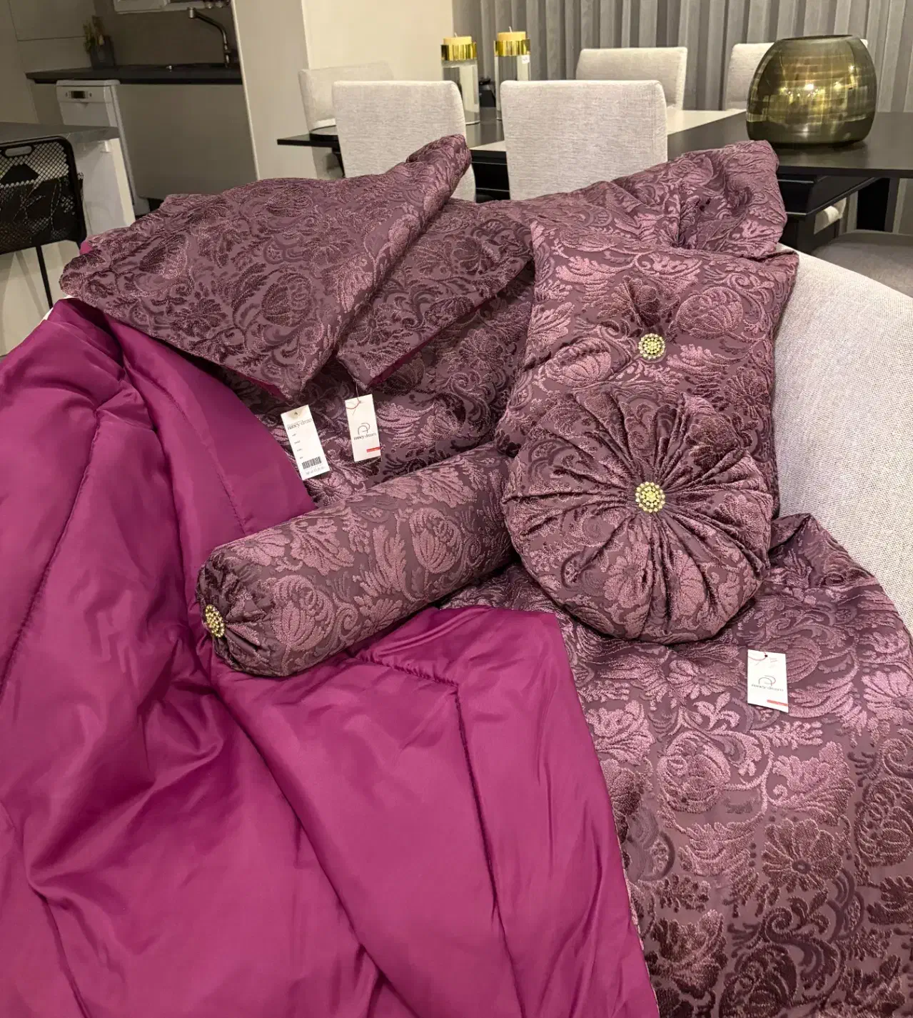 روتختی ۲نفره ۶ تیکه ترکیه‌ای مخمل ابریشم نو با تگ|سرویس روتختی|تهران, تهرانپارس غربی|دیوار