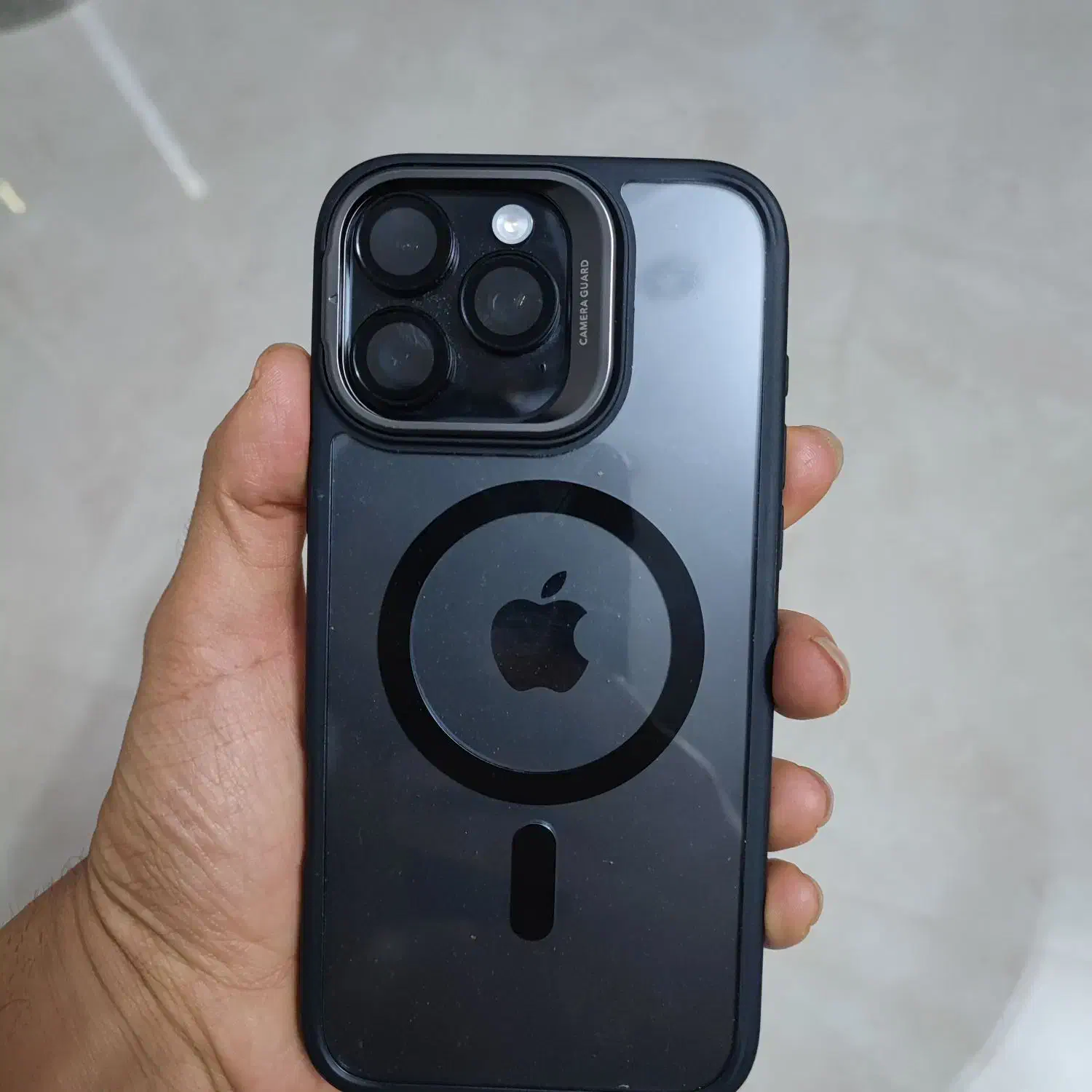 اپل iPhone 16 Pro Max با حافظهٔ ۱ ترابایت|موبایل|رباط‌کریم, رباط‌کریم|دیوار
