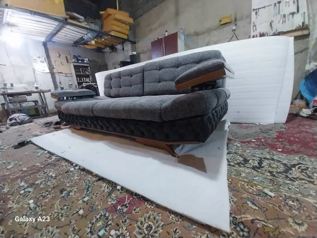 کارگاه تولیدی مبلمان خان والی|مبلمان خانگی و میز عسلی|رباطکریم, شهرک صنعتی صباشهر|دیوار