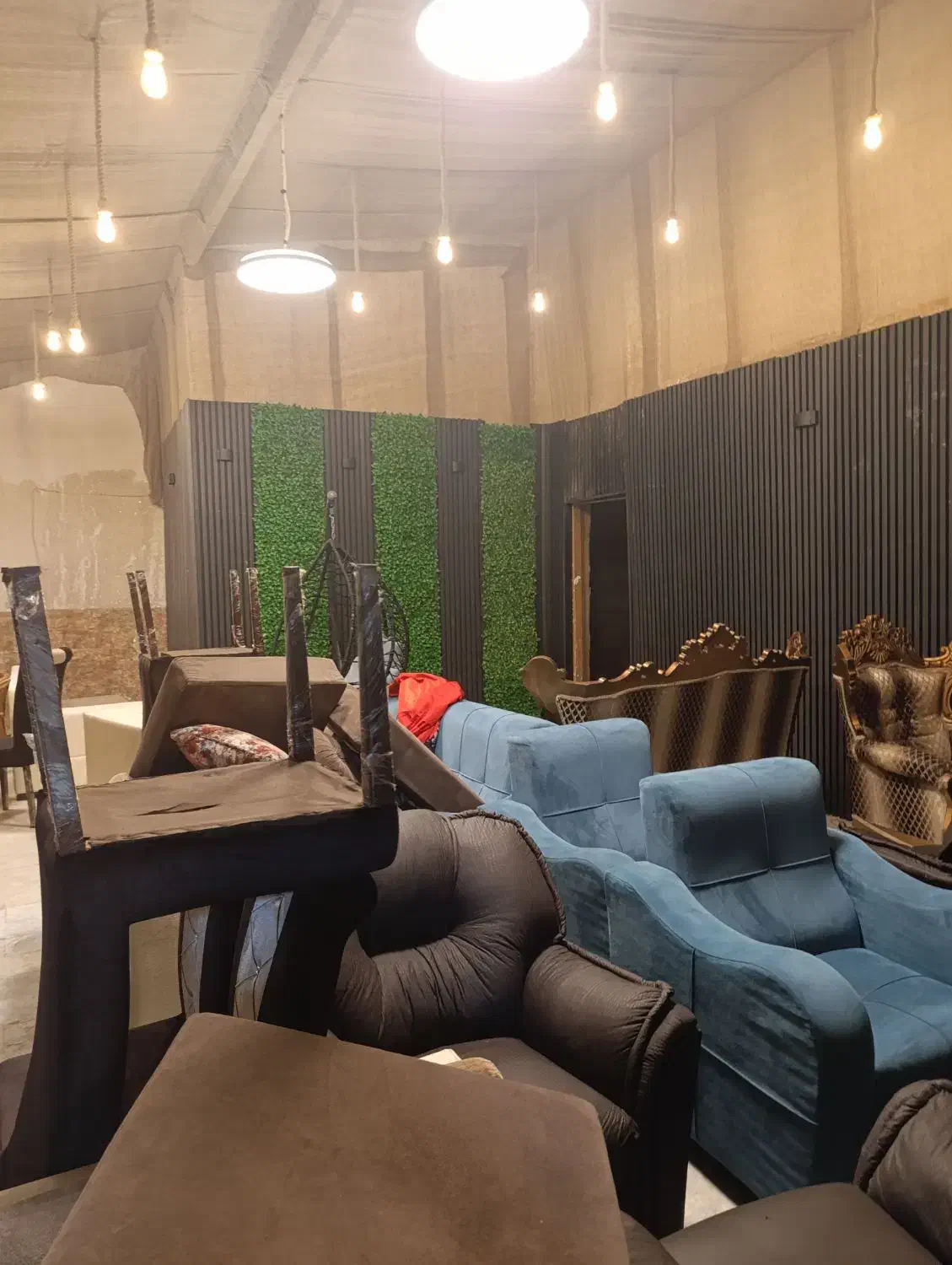 مشارکت در کار رستوران و کافه|استخدام خدمات فروشگاه و رستوران|رستمآباد, |دیوار