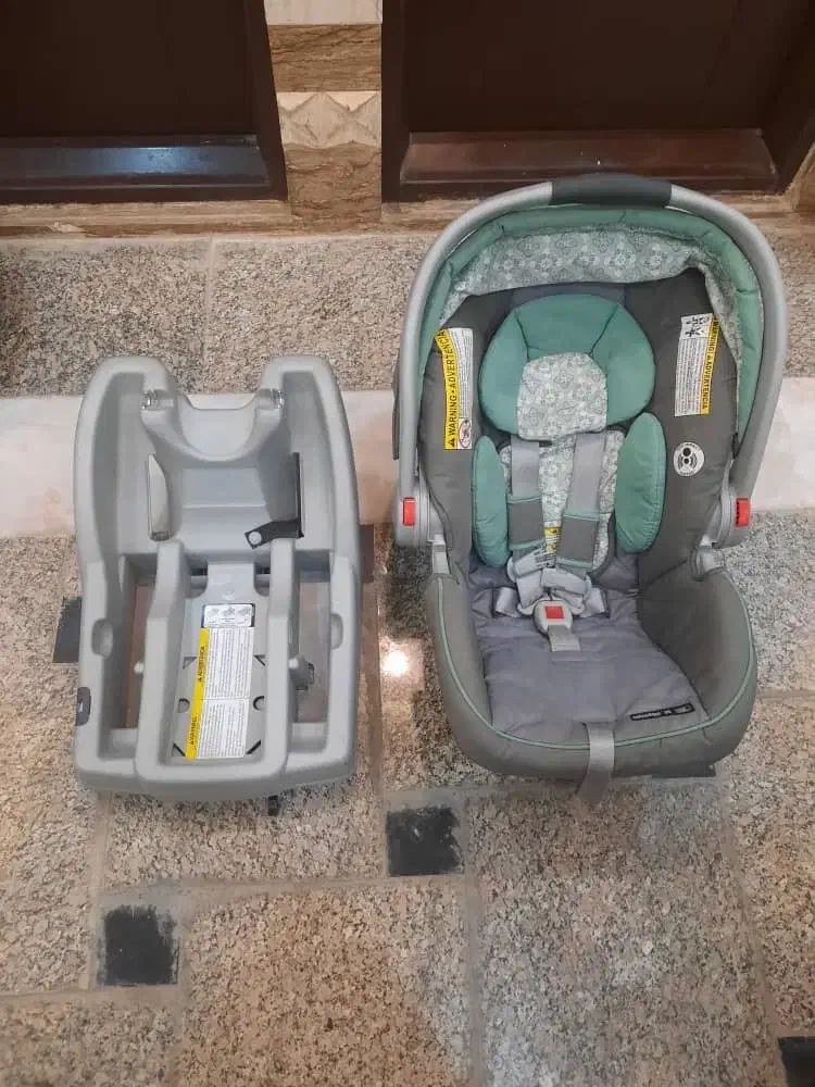 صندلی ماشین و لریر|تخت و صندلی بچه|دورود, |دیوار