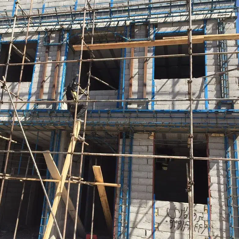 جوشکار سیار نما نبشی کشی سقف کاذب سردر سبک|خدمات پیشه و مهارت|بم, |دیوار