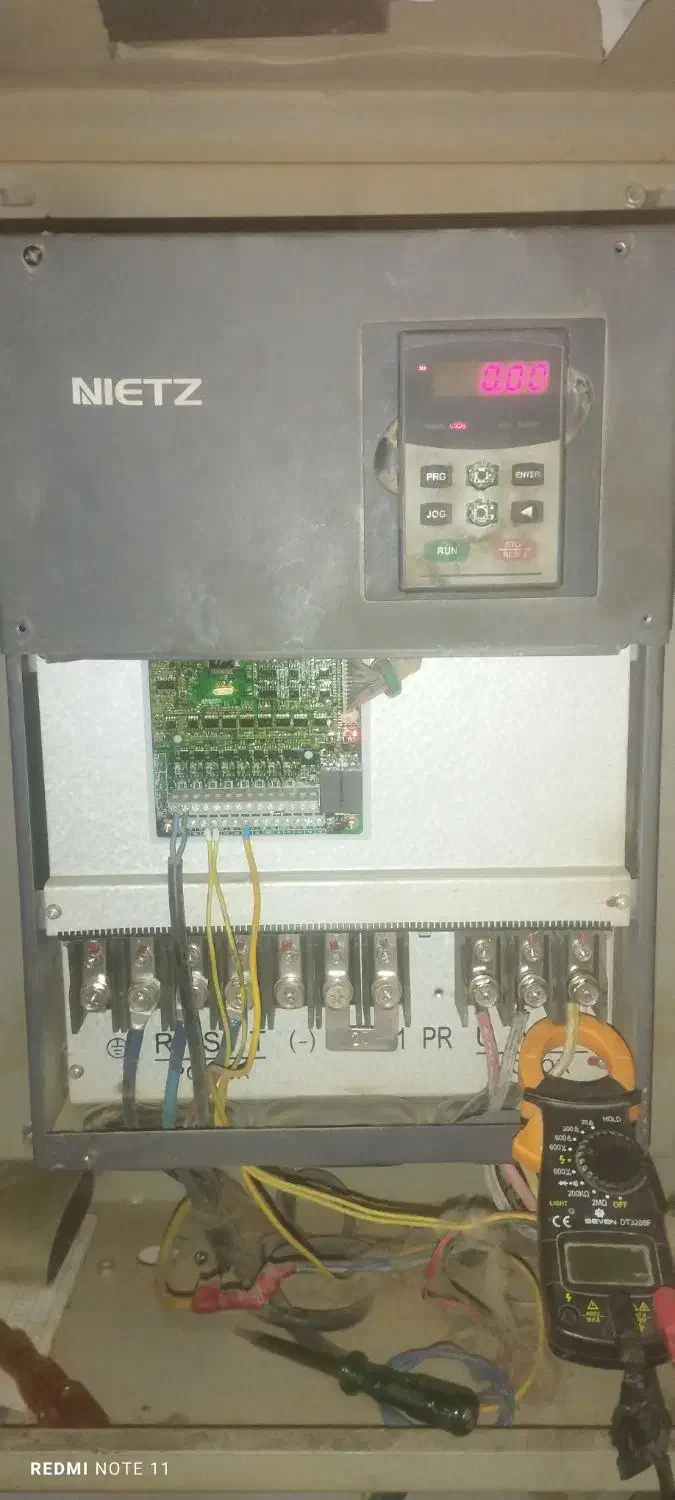 برقکار،برق کار صنعتی ،کابل کشی،صنعتی و ساختمانی|خدمات پیشه و مهارت|تبریز, |دیوار