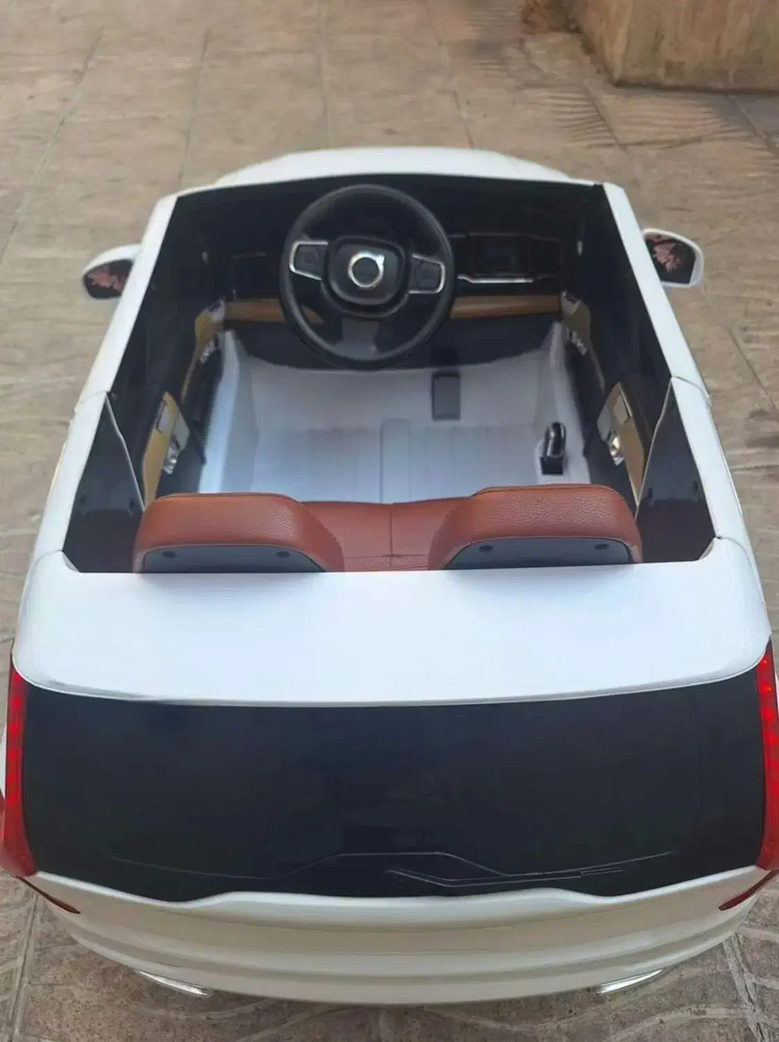 ماشین شارژی ۲ نفره|اسباببازی بچه|تهران, نیلوفر|دیوار